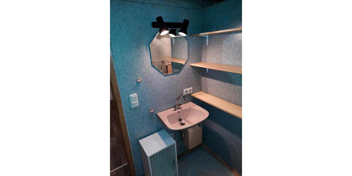 Erdgeschoßwohnung Kulmbach Blaich - 1 Zimmer, 16 m&sup2;, 285&euro; | Angebot:26680207