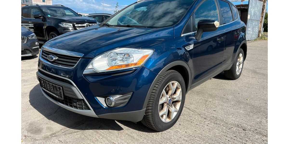 Ford Kuga 369.884 km 4.350 &euro; Berlin 12057
