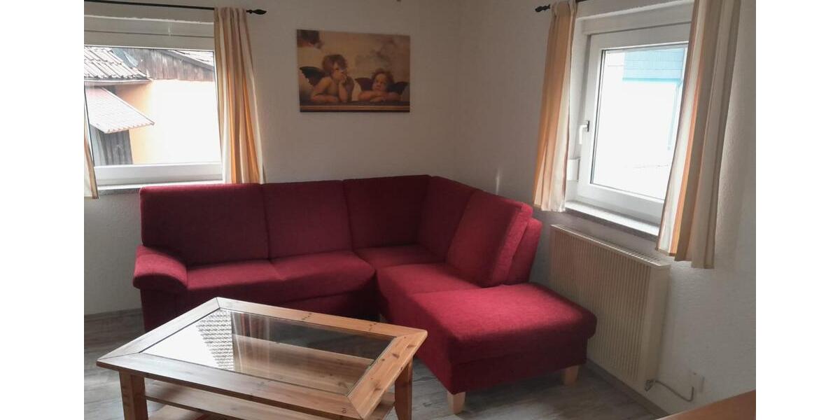 Doppelhaushälfte Marktrodach - 3 Zimmer, 80 m&sup2;, 620&euro; | Angebot:25932804