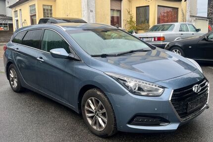 Hyundai i40 143.970 km 5.750 &euro; Kiel 24113
