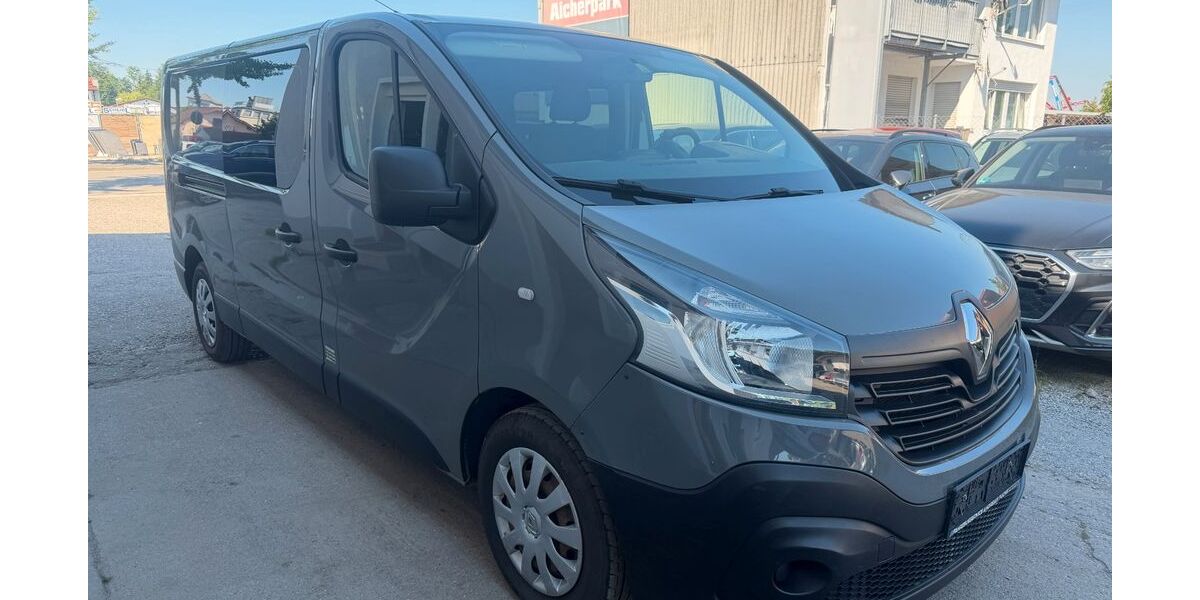 Renault Trafic 188.000 km 8.900 &euro; Kolbermoor 83059