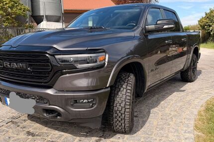 Dodge RAM 84.000 km 48.900 &euro; Vogtareuth 83569