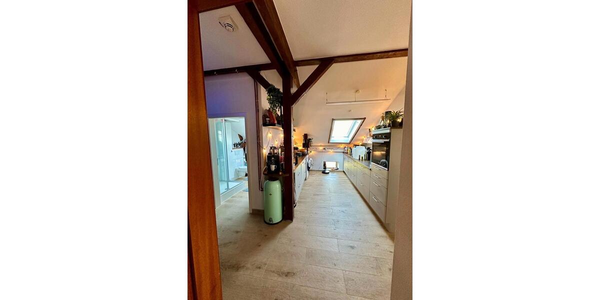 Dachgeschoßwohnung Kiel Friedrichsort - 4 Zimmer, 92 m&sup2;, 1.164&euro; | Angebot:26183333