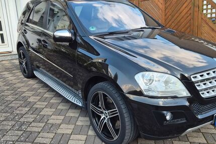 Mercedes-Benz ML 500 284.000 km 13.900 &euro; Leopoldshöhe 33818