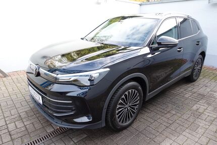 VW Tiguan 6.006 km 36.990 € Bad Oeynhausen 32545