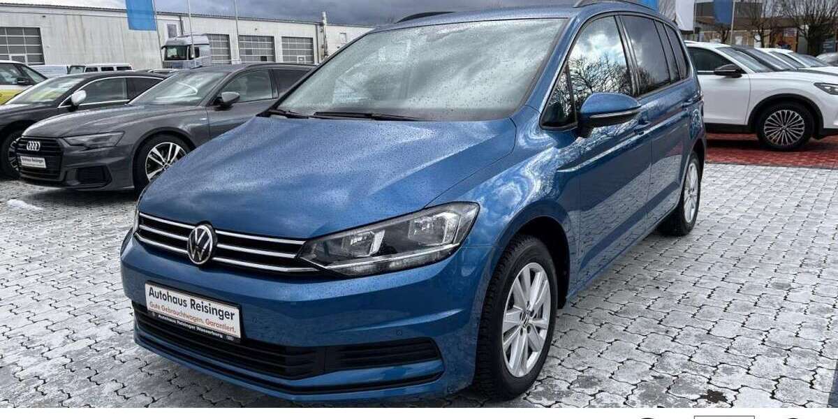 VW Touran 57.919 km 24.890 &euro; Wasserburg a.Inn 83512