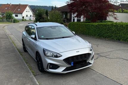 Ford Focus 122.789 km 15.800 &euro; Deißlingen 78652