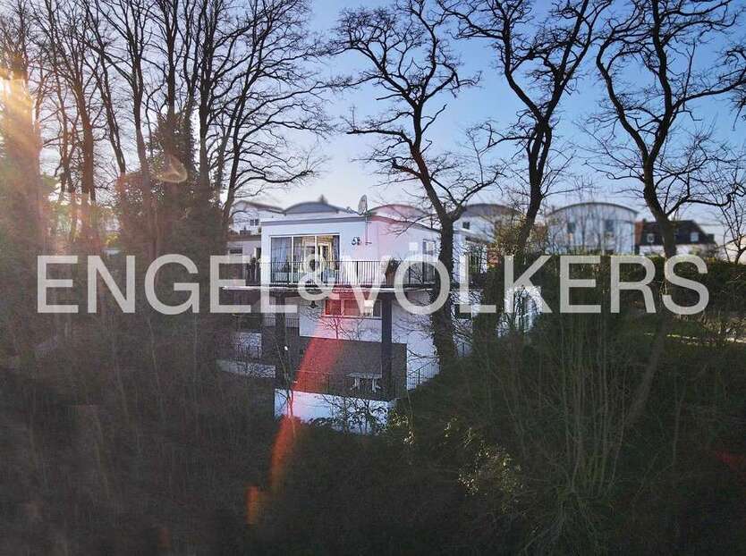 Haus zum Kaufen in Saarbrücken 895.000 € 320 m²