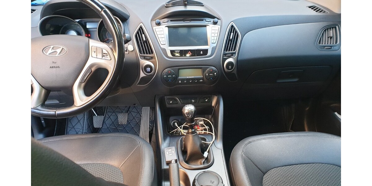 Hyundai IX35 109.000 km 9.000 € Bad Lippspringe 33175