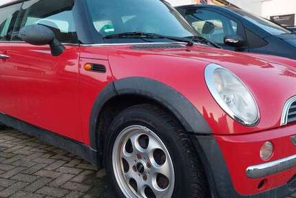 Mini One 285.000 km 849 &euro; Obersulm-Affaltrach 74182