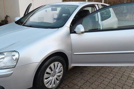 VW Golf 200.000 km 2.350 &euro; Schwerin 19061
