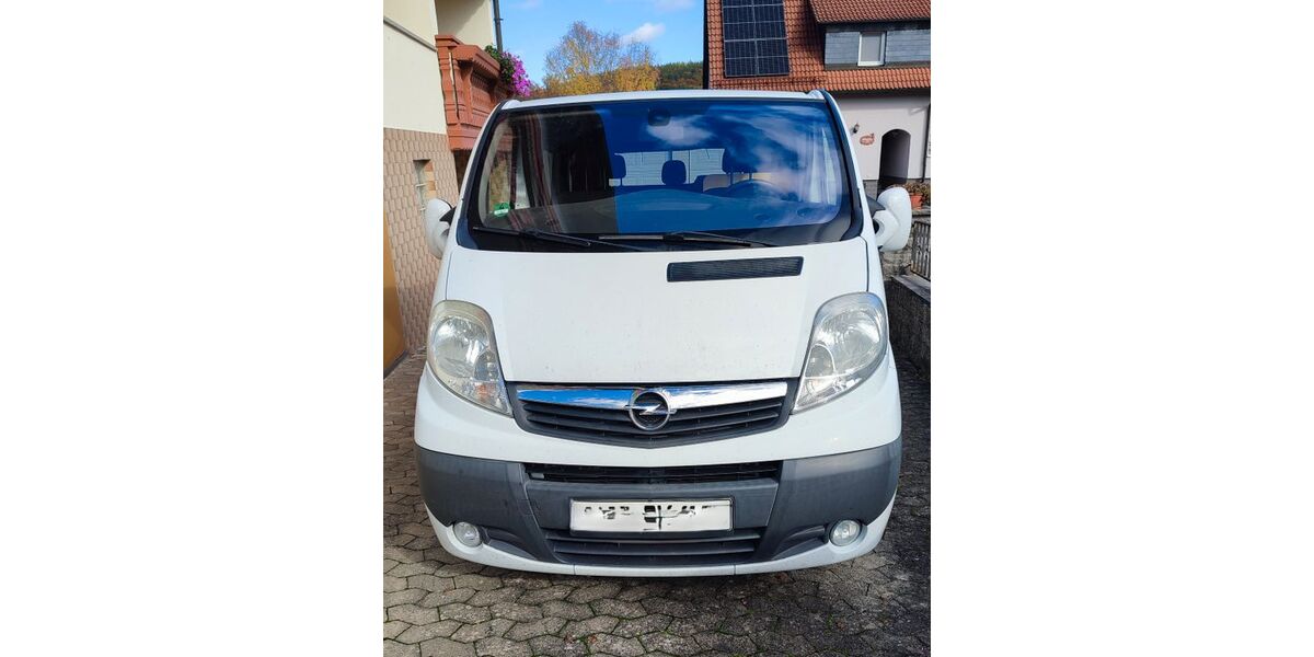 Opel Vivaro 148.820 km 9.000 &euro; Premich 97705
