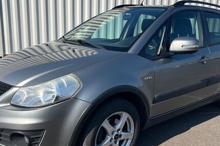 Suzuki SX4 188.000 km 3.950 &euro; Berlin 12057