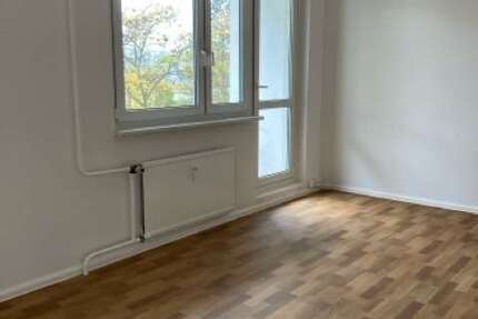 Wohnung Stadtilm Oberilm - 2 Zimmer, 42 m&sup2;, 235&euro; | Angebot:26394176