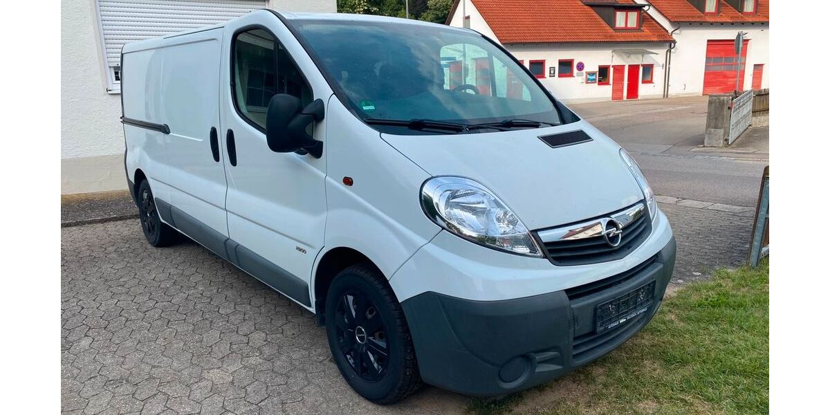 Opel Vivaro 252.315 km 5.900 &euro; Pörnbach 85309
