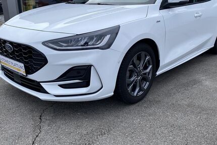 Ford Focus 38.890 km 17.750 &euro; Plattling 94447