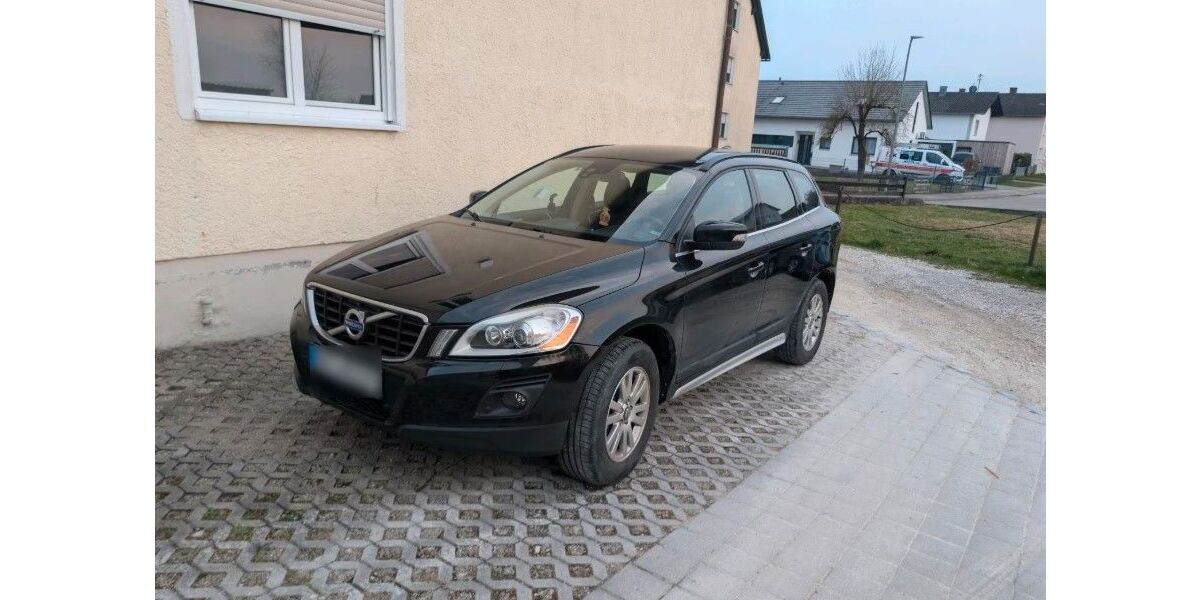 Volvo XC60 241.000 km 9.300 &euro; Manching 85077