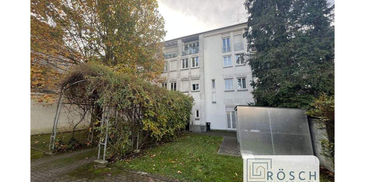 Renovierungsbedürftige City-Wohnung mitten in Rheinfelden +++ Rösch Immobilien 2 zimmer