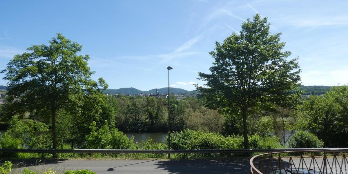 Top Lage- Baugrundstück mit herrlichem Saarblick in zentraler Lage von Saarburg - Grundstück Saarburg | Angebot:22052795