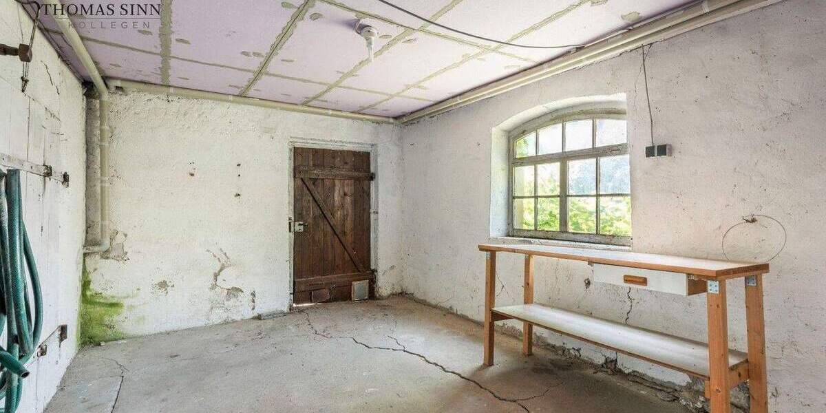 Sanierungsbedürftiges Weinbauernidyl mit Scheune sucht Dorfliebhaber 6 zimmer