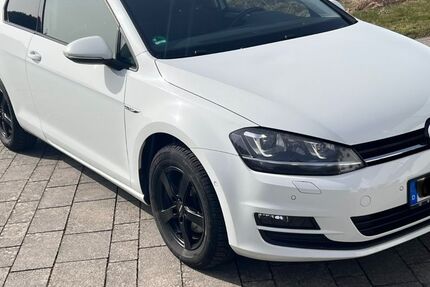 VW Golf 96.541 km 10.590 &euro; Finnentrop 57413
