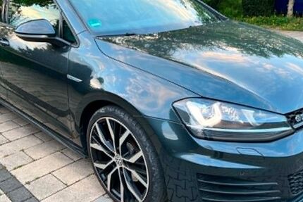 VW Golf 277.000 km 8.750 &euro; Solms 35606