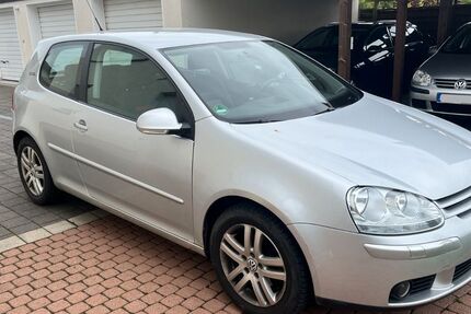 VW Golf 56.000 km 5.400 &euro; Bad Salzuflen 32107