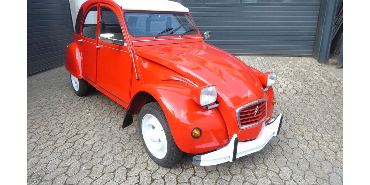 Citroen 2 CV 82.878 km 12.650 &euro; Hamburg 22761