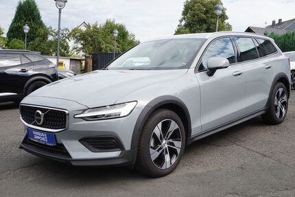 Volvo V60 9.500 km 44.900 € Burbach 57299