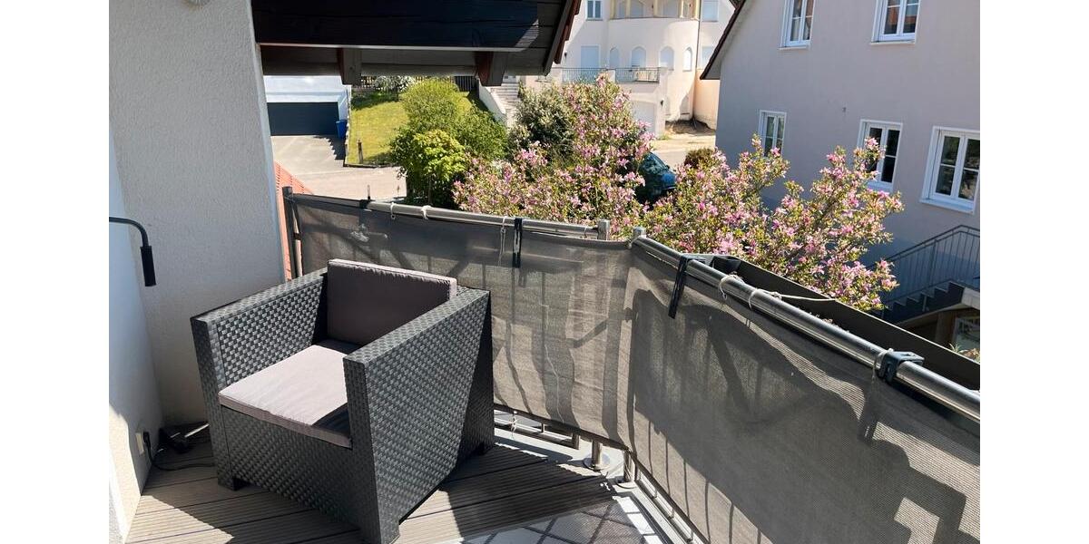Dachgeschoßwohnung Buttenwiesen - 3.5 Zimmer, 100 m&sup2;, 1.050&euro; | Angebot:26705063