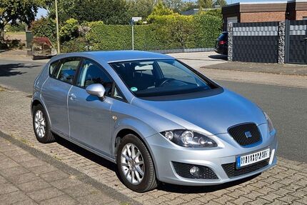 Seat Leon 60.500 km 5.900 € Hamm 59069