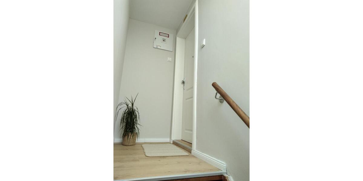 Dachgeschoßwohnung Bad Segeberg - 3 Zimmer, 74 m&sup2;, 799&euro; | Angebot:25342804