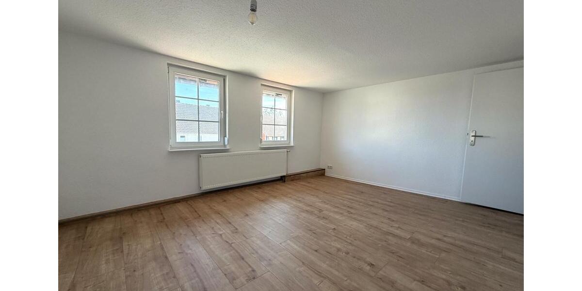 Etagenwohnung Börßum - 5 Zimmer, 142 m&sup2;, 1.050&euro; | Angebot:26412812