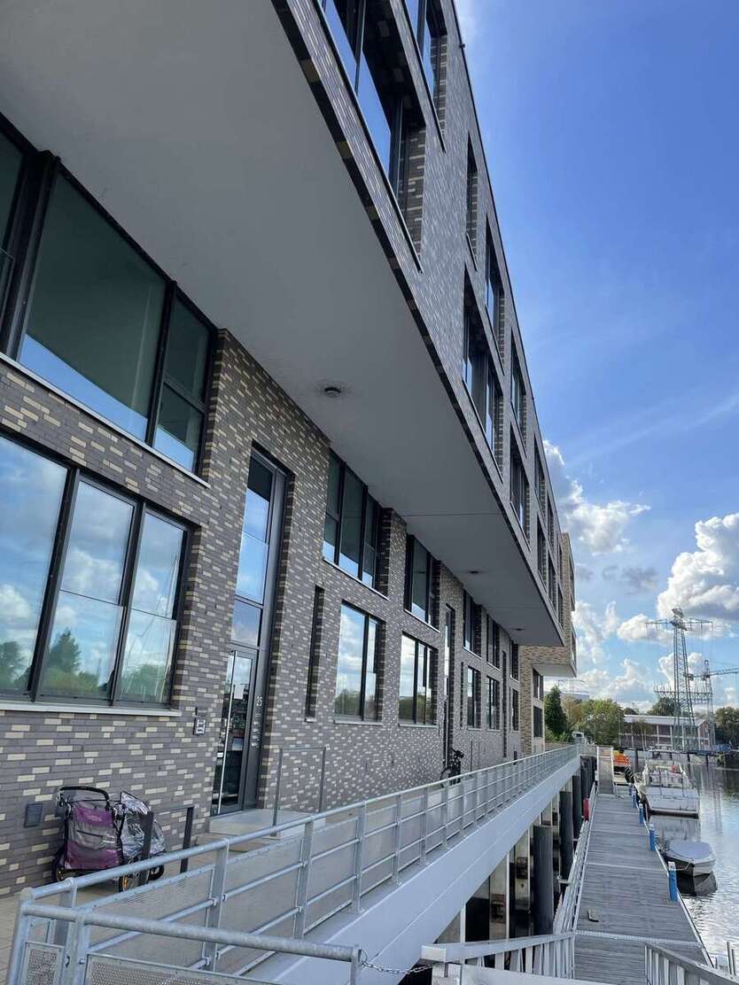 Wohnung zum Mieten in Hamburg 2.100 € 140.14 m² 5 zimmer