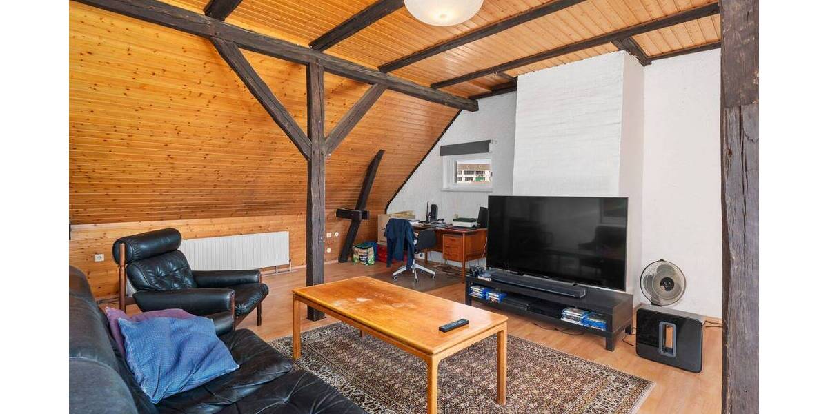 Mehrfamilienhaus, Wohnhaus Bremen Ostertor - 6 Zimmer, 172 m&sup2;, 369.000&euro; | Angebot:26258130