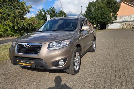 Hyundai SANTA FE 190.000 km 7.800 € Berlin 13158
