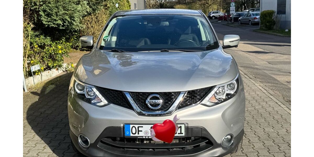 Nissan Qashqai 85.000 km 14.000 &euro; Offenbach 63071