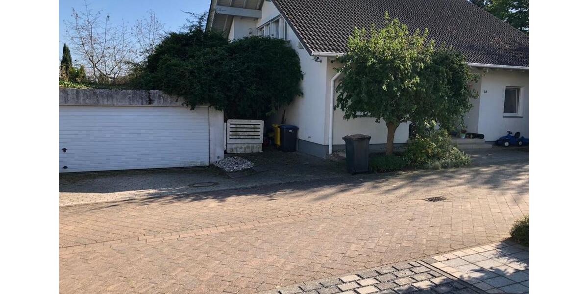 Einfamilienhaus Gückingen - 7 Zimmer, 226 m&sup2;, 529.000&euro; | Angebot:26821540