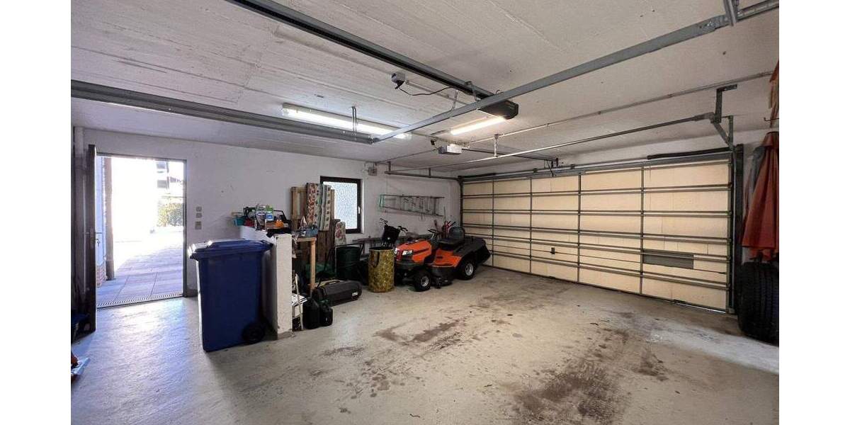 Mehrfamilienhaus, Wohnhaus Bad Füssing Würding - 7 Zimmer, 255 m&sup2;, 850.000&euro; | Angebot:25776956