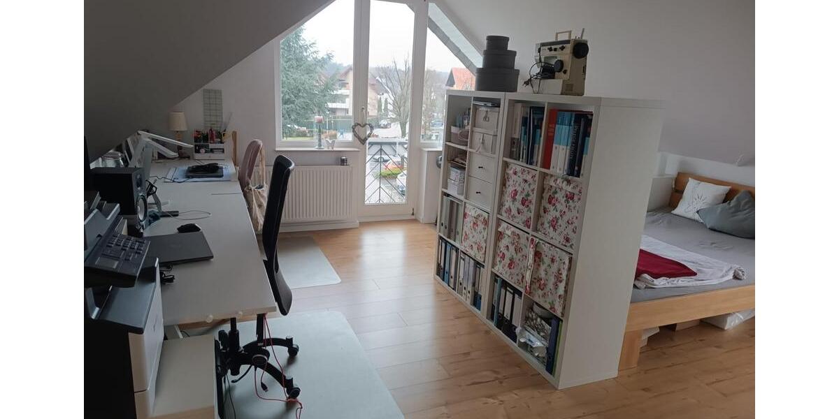 Dachgeschoßwohnung Oerlinghausen - 3 Zimmer, 90 m&sup2;, 260.000&euro; | Angebot:25632637