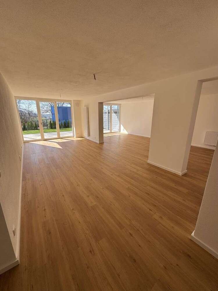 Wohnung zum Mieten in Waldkirchen 1.054 € 117.13 m²
