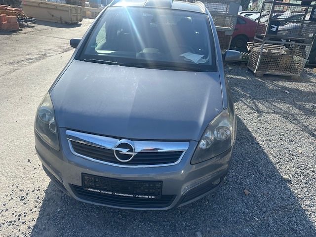 Opel Zafira 260.555 km 799 € Welver 59514