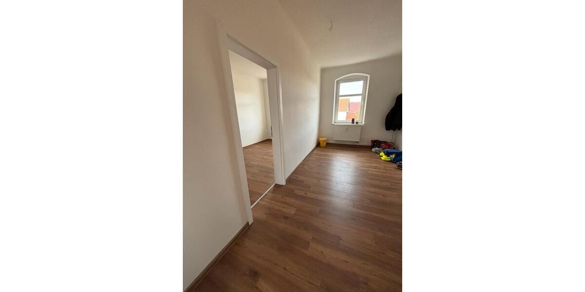 Etagenwohnung Pulsnitz - 4 Zimmer, 120 m&sup2;, 900&euro; | Angebot:24640705
