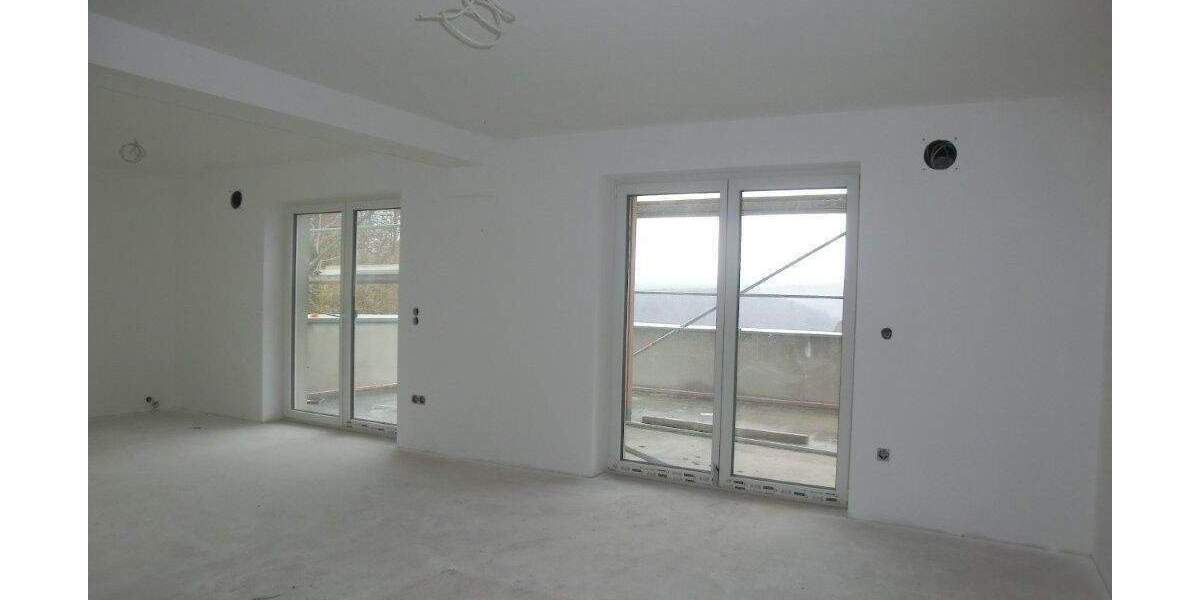 Etagenwohnung Bad Bocklet - 3 Zimmer, 94 m&sup2;, 930&euro; | Angebot:26433491