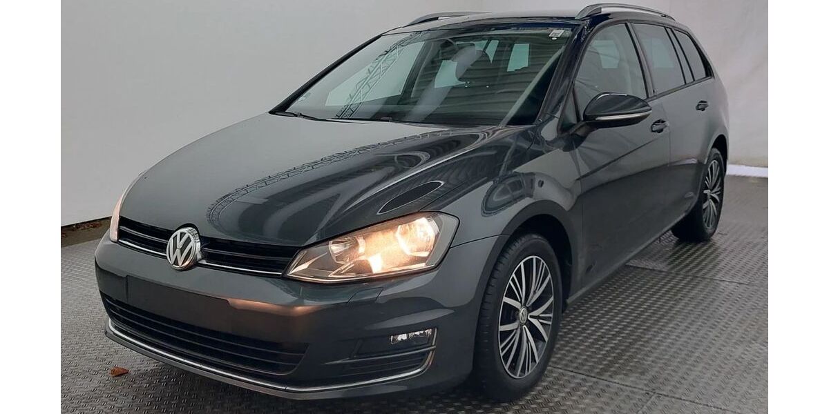 VW Golf 69.450 km 13.440 &euro; Niederlauer 97618