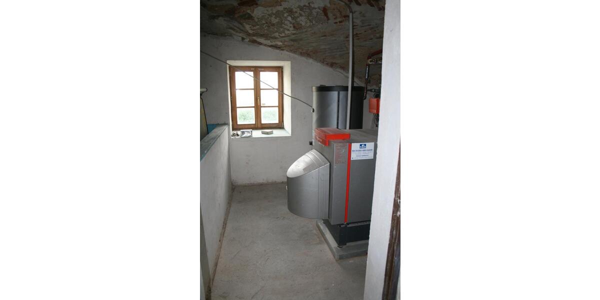 Einfamilienhaus Reisbach Englmannsberg - 8 Zimmer, 300 m&sup2;, 3.000&euro; | Angebot:26383330