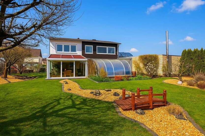 Haus zum Kaufen in Bad Camberg 799.999 € 284 m²