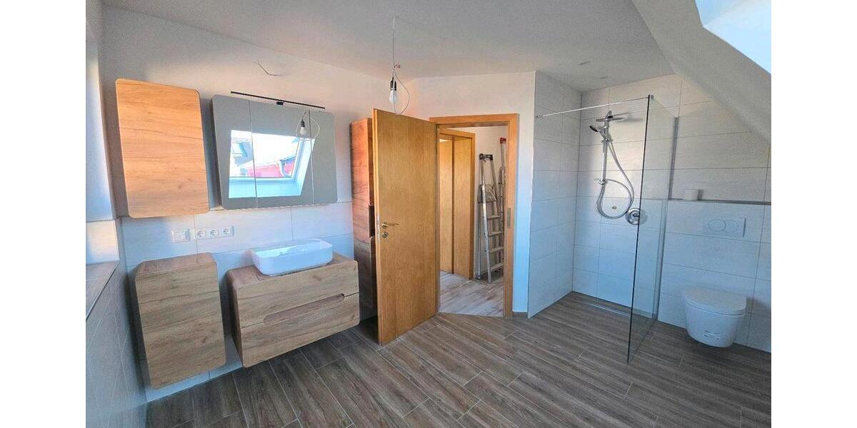 Dachgeschoßwohnung Eggolsheim - 2 Zimmer, 85 m&sup2;, 1.250&euro; | Angebot:26329493