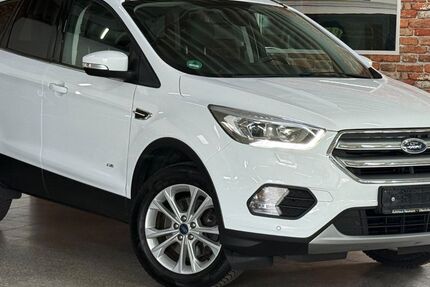Ford Kuga 106.000 km 15.990 &euro; Uttenhofen bei Schwäbisch Hall 74538