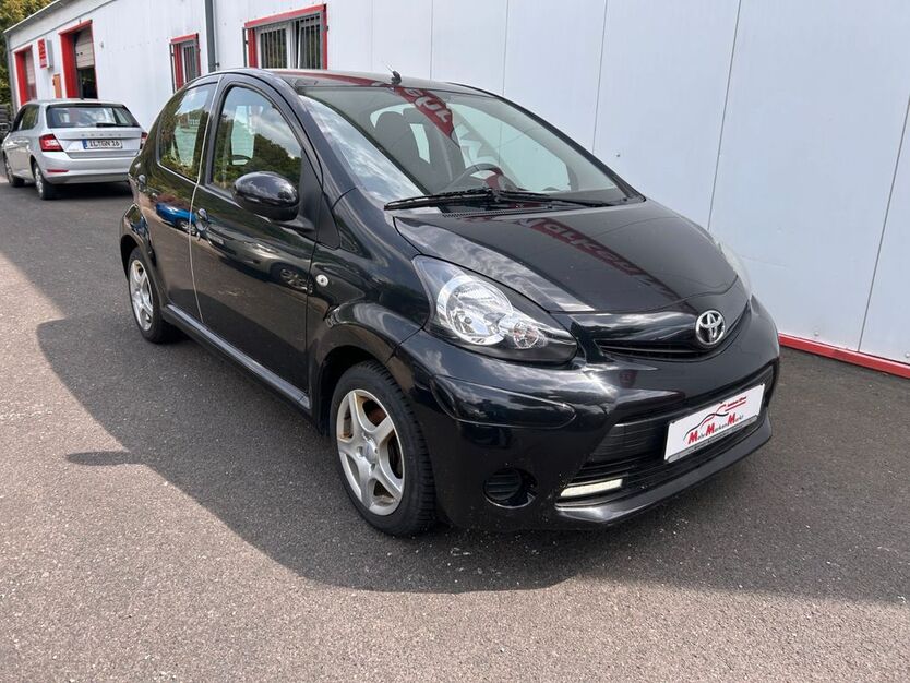 Toyota Aygo (X) 84.680 km 5.990 € Ilmenau 98693